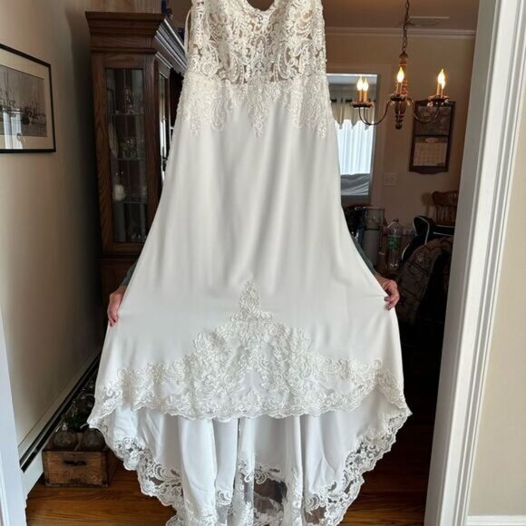 NWT Galina Signature Style SV830 Sheer Bodice Lace Wedding Dress - Picture 15 of 16